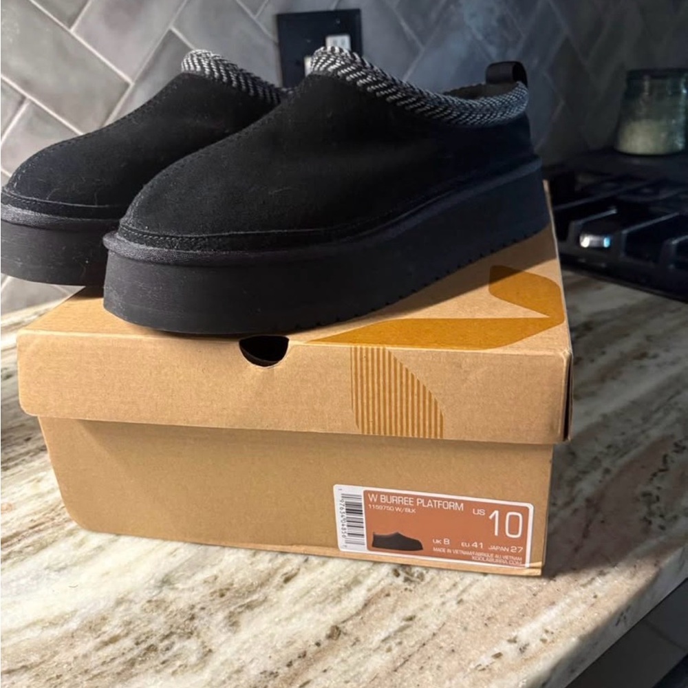 Koolaburra Black Platform Mules